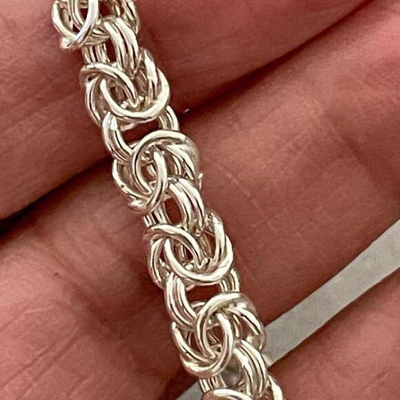 Italian .925 Sterling Silver 7.5" Byzantine Link Bracelet High Polish 7.2 Grams - Picture 3 of 6